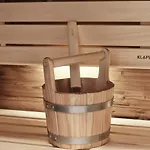 Deluxe Mit Sauna *