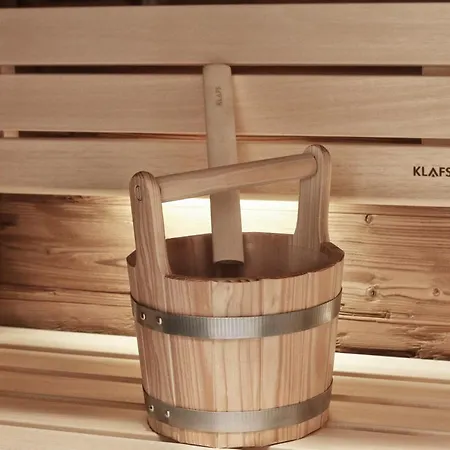 Deluxe Mit Sauna *